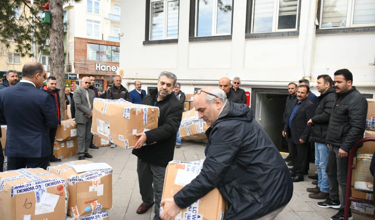 Konya’da ihtiyaç sahibi öğrencilere bayram hediyesi