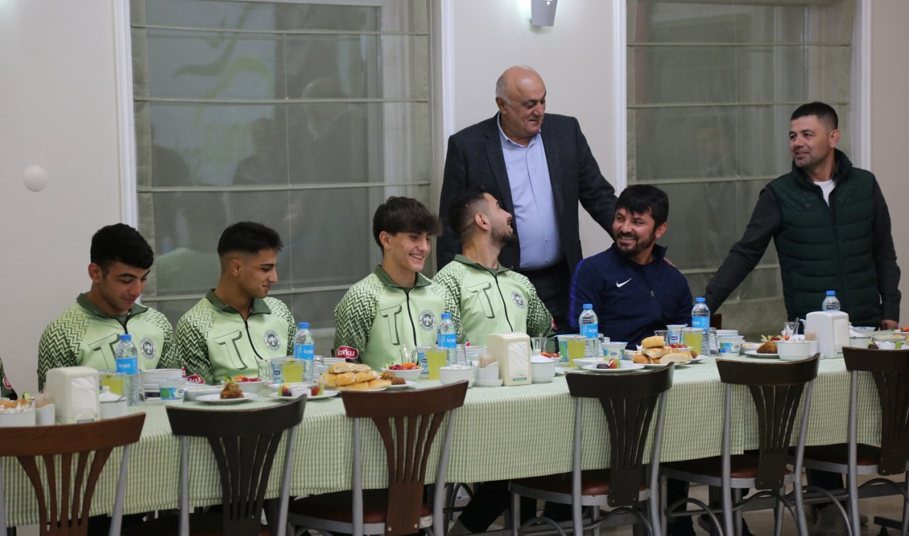 Konya’nın oda başkanları genç sporcularla bir araya geldi