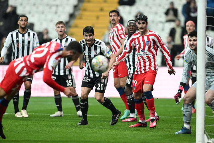 İstanbulspor ile Beşiktaş kozlarını paylaşacak. İki ekibin sahaya