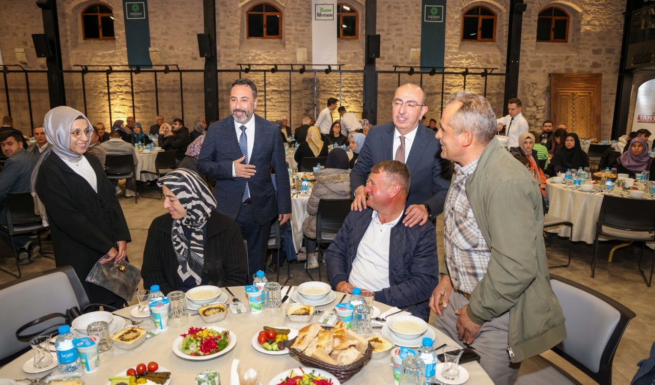 Özer ve Selvi seçim çalışmaları için Meram’da 