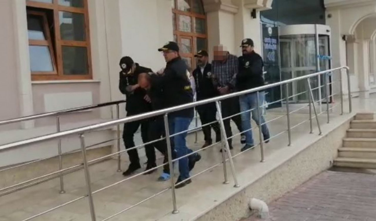 Konya’daki komşu cinayetinde baba-oğul tutuklandı