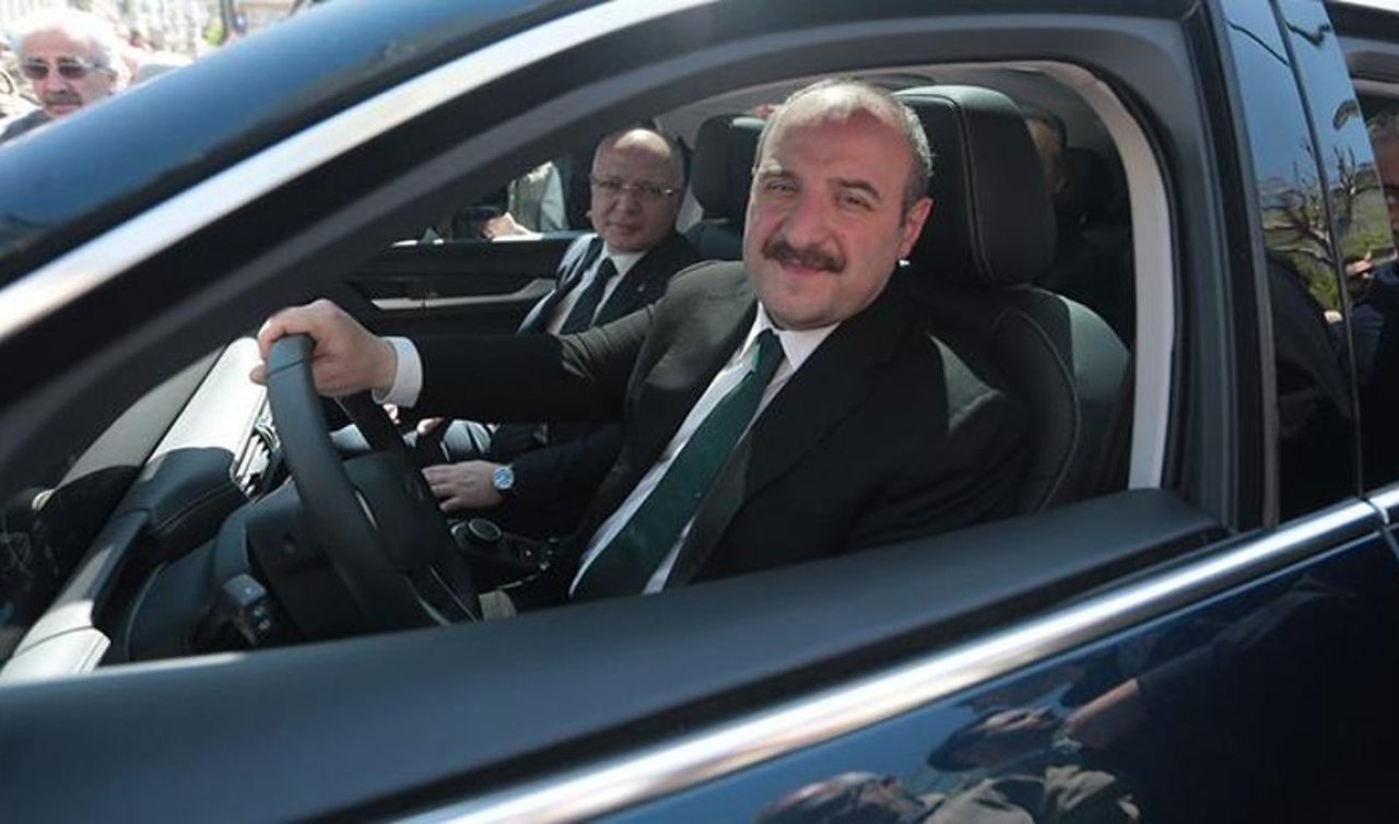 TOGG’un şarjı kaç km gidiyor? Bakan Varank’tan yanıt geldi