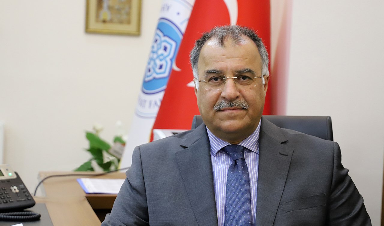Dekan Güneş’ten ‘Ramazan Bayramı’ çağrısı 
