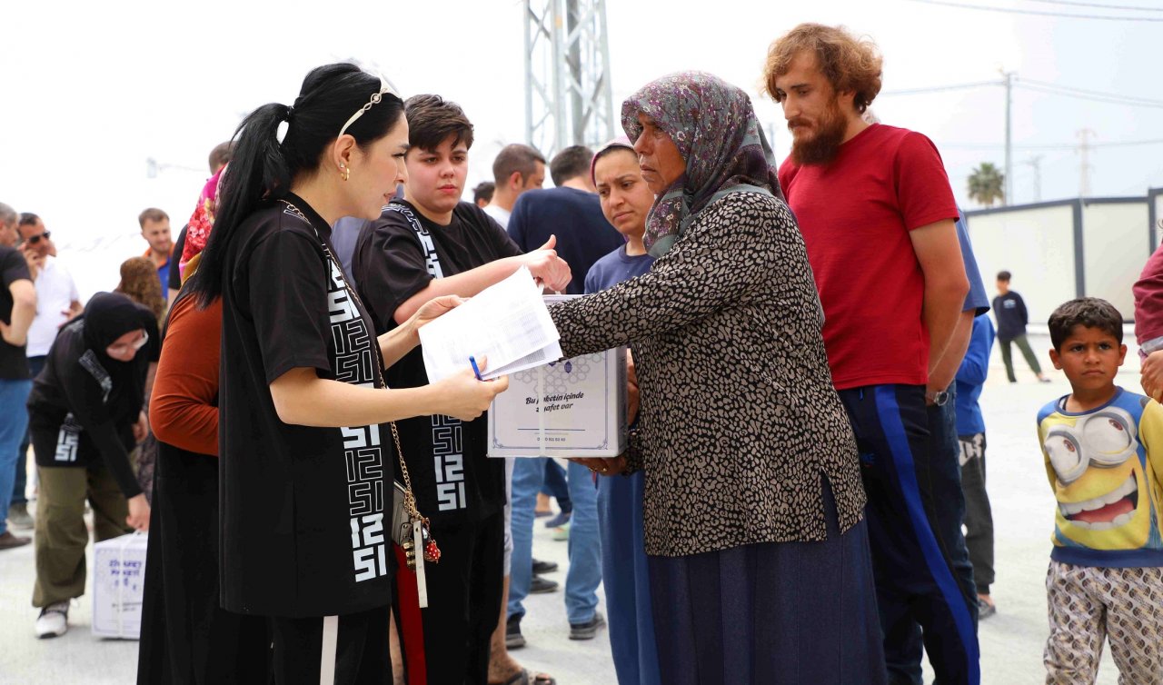 Konya konteyner kentte bayram öncesi depremzedeler unutulmadı