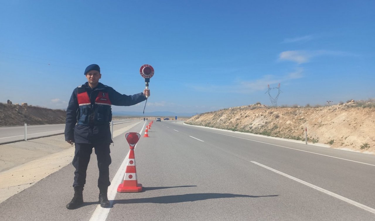 İl Jandarma ekipleri Bayram’da denetimlerini sürdürüyor