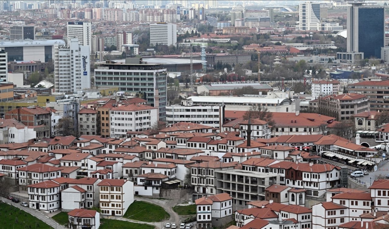  Kentsel dönüşümdeki yeni adımlar evini yenileyeceklere kolaylık sunuyor