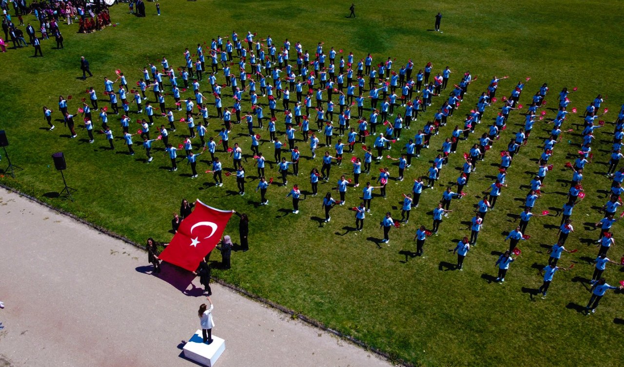 Konya’nın ilçelerinde 23 Nisan etkinlikleri düzenlendi