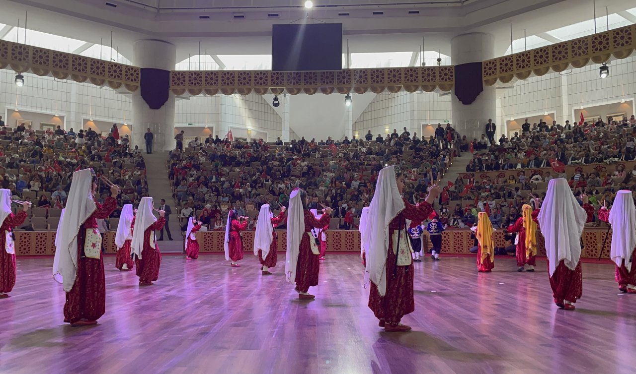 Konya’da 23 Nisan coşkusu törenlerle kutlanıyor