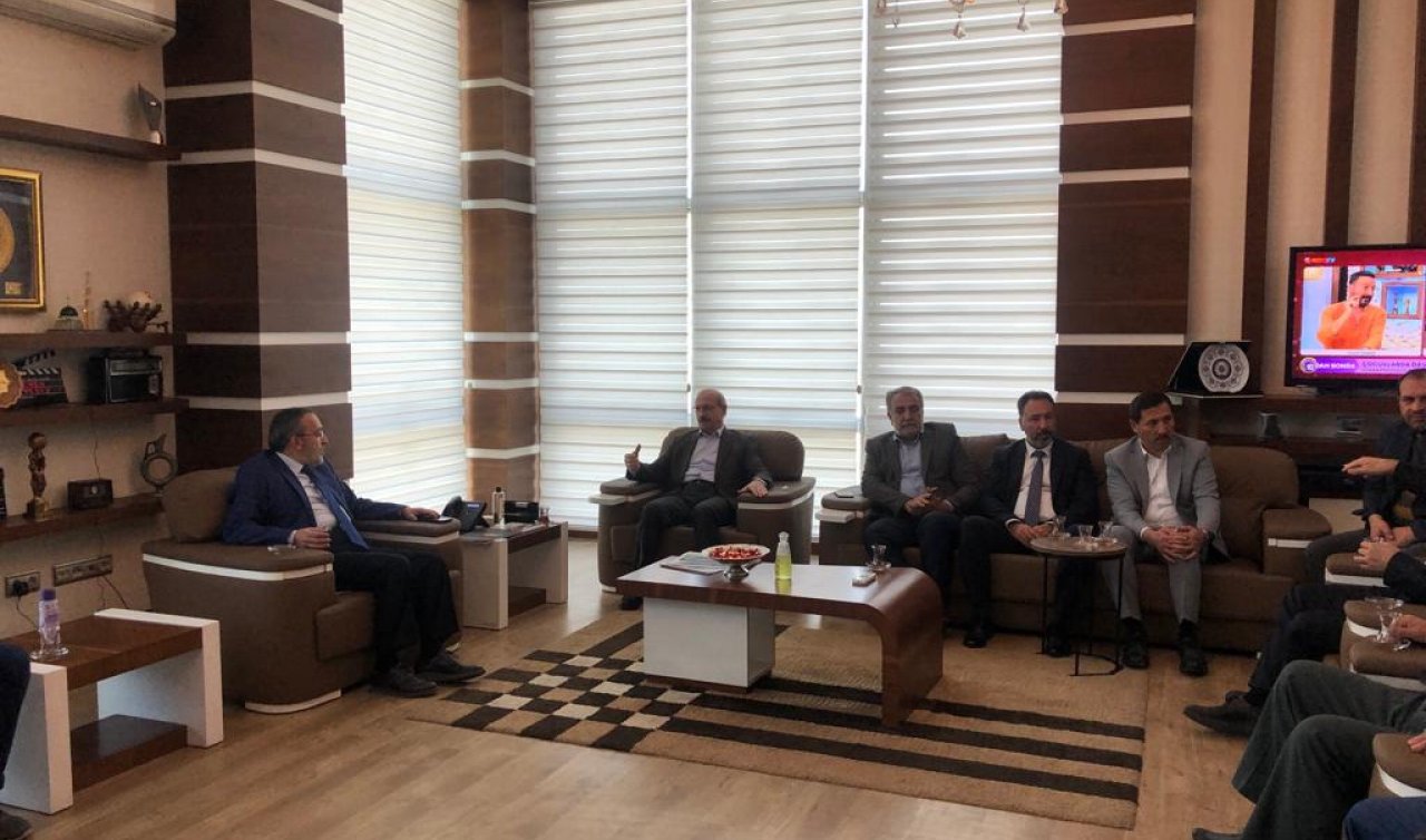 AK Parti heyeti Anadolu Medya Grubu’nu ziyaret etti