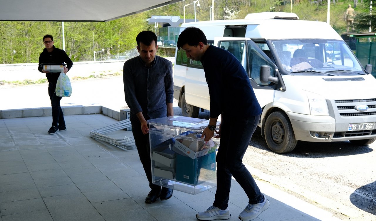 Sınır kapılarında oy verme işlemi için hazırlık yapılıyor