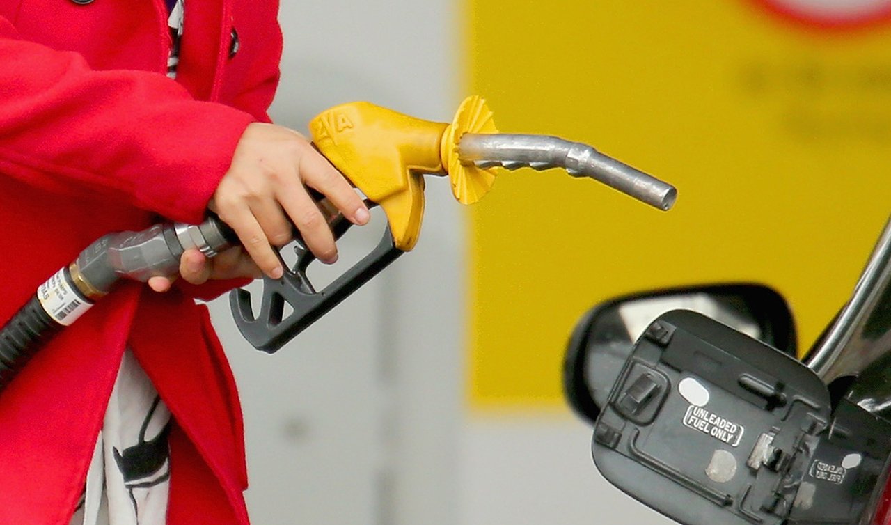 Sürücülere güzel haber! Motorin indirimi ne zaman gelecek? 