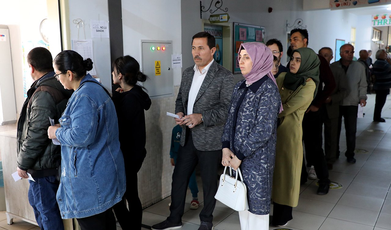 Karatay Belediye Başkanı Hasan Kılca oyunu kullandı