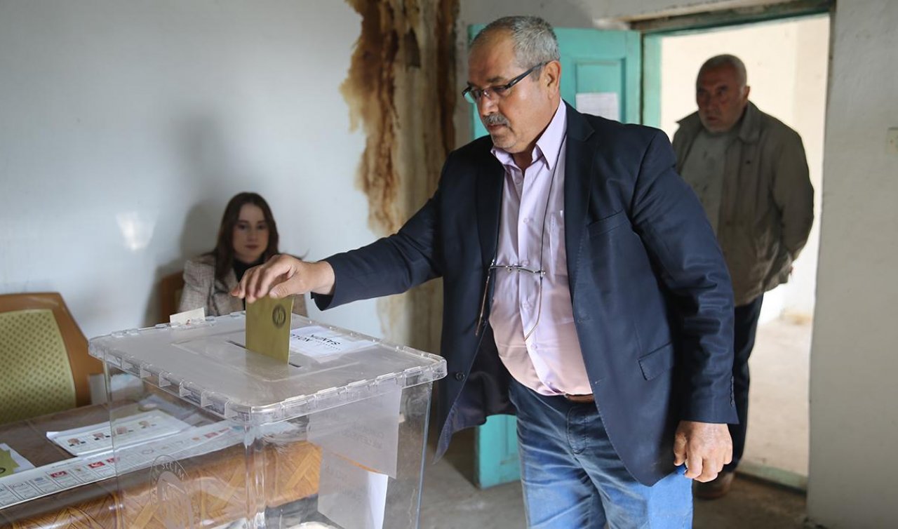 Bu köyde yalnızca 10 seçmen oy kullandı!  