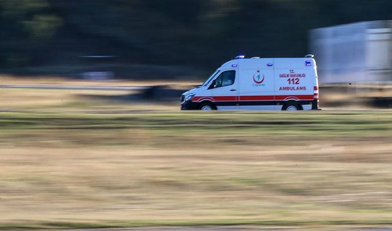 Şiddetli rüzgar nedeniyle 12 metre yükseklikteki çatıdan düştü 