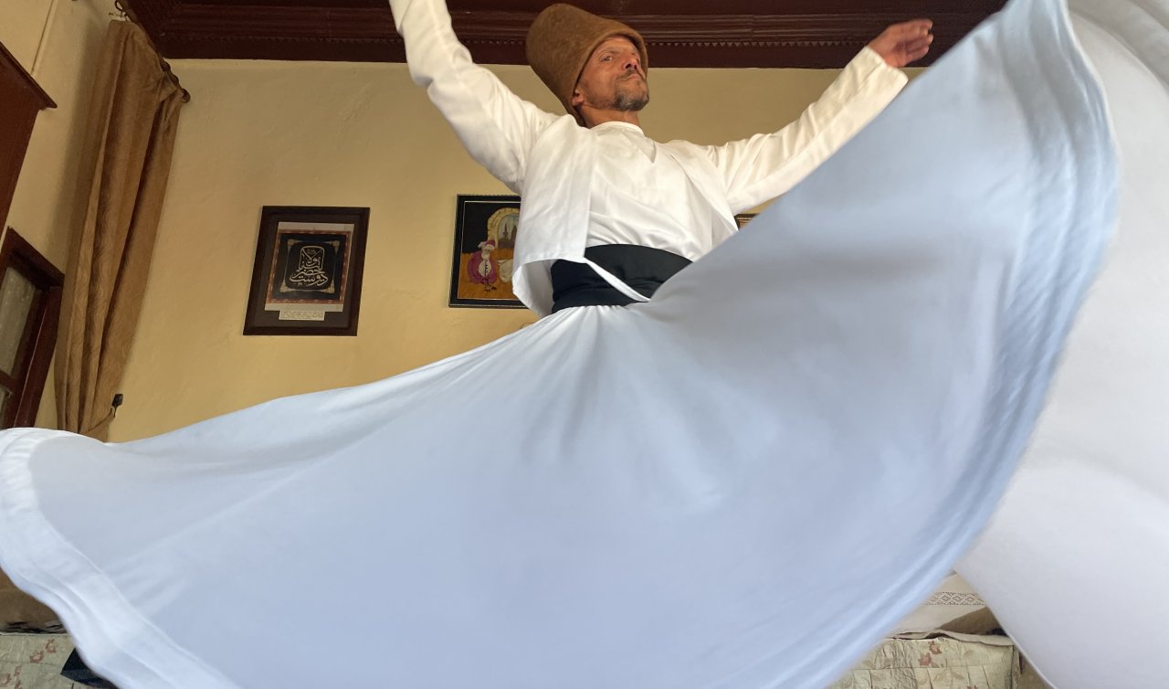 İşitme engelli semazenin Konya hayali duygulandırdı