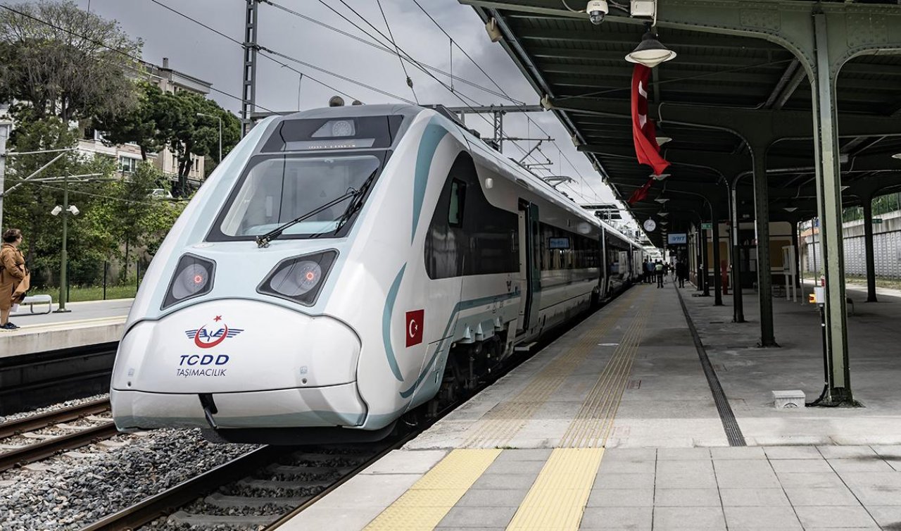 Milli elektrikli tren yolculu seferlerine başlıyor