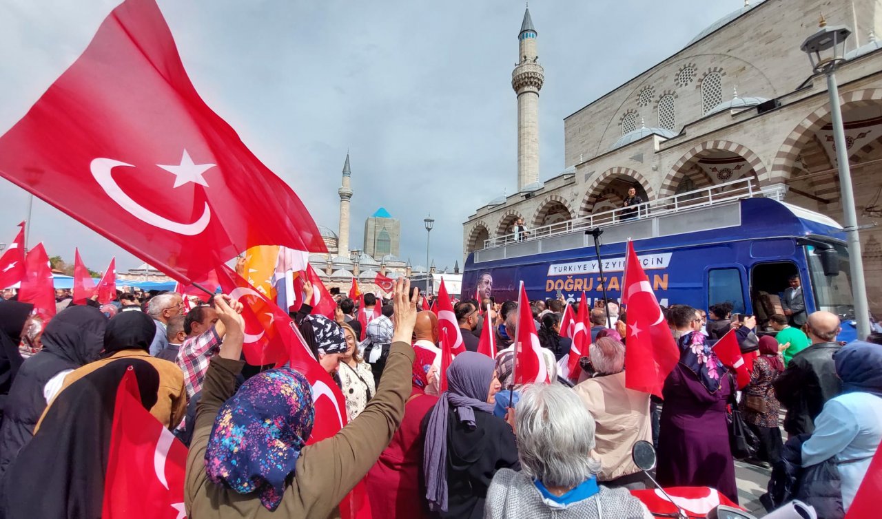Konya’da AK Parti’nin yürüyüşüne büyük destek