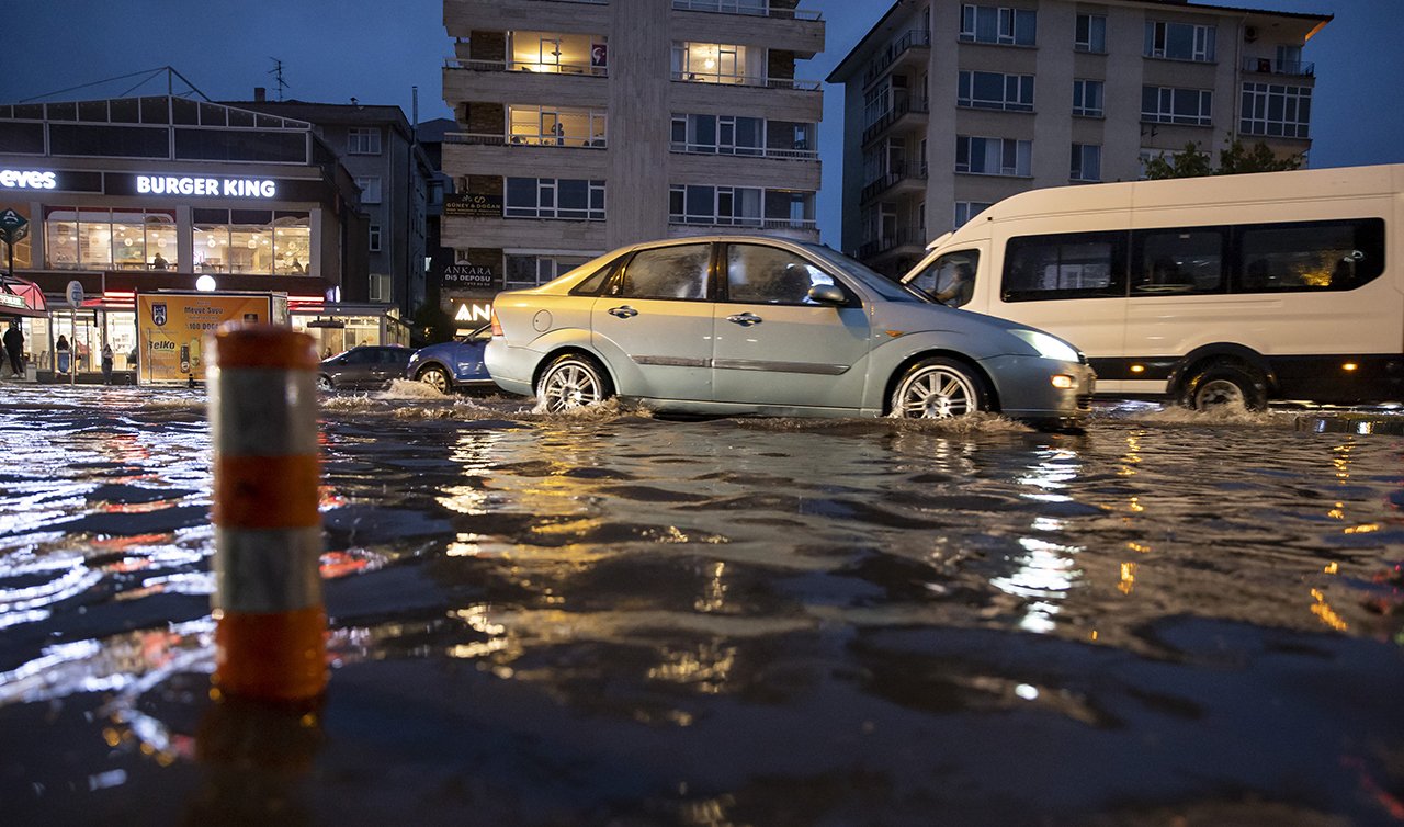 Başkent sular altında!  Mansur Yavaş’a acil çağrı