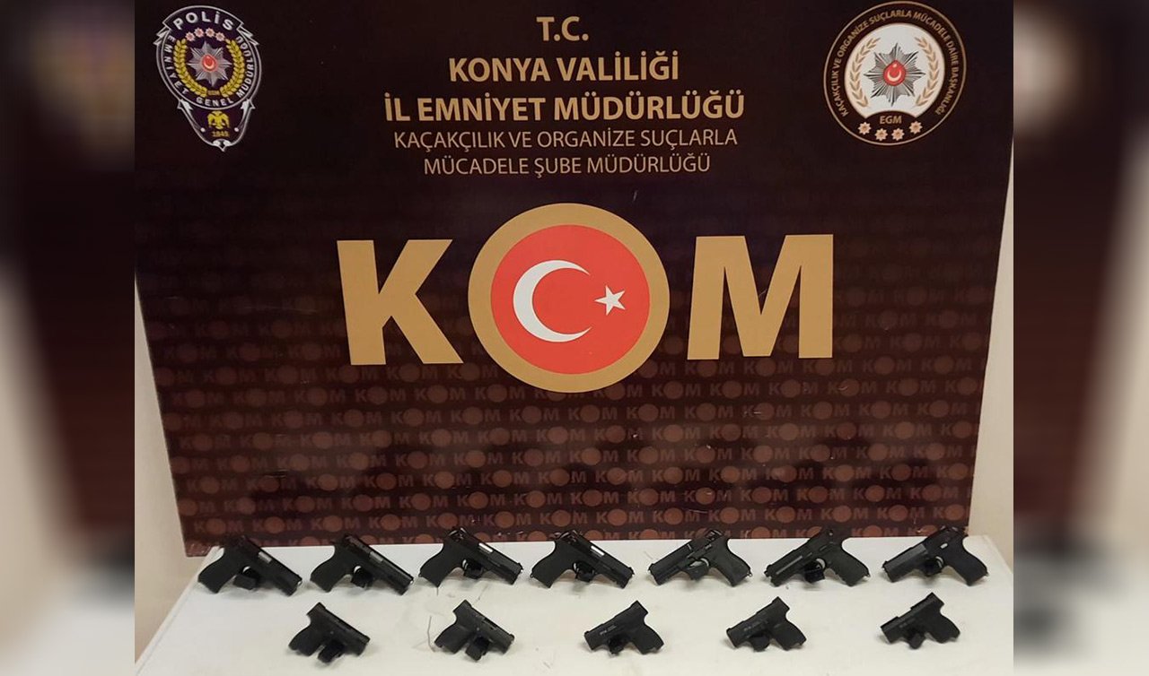 Konya’da silah kaçakçılığı! Araçta sakladıkları yer şok etti