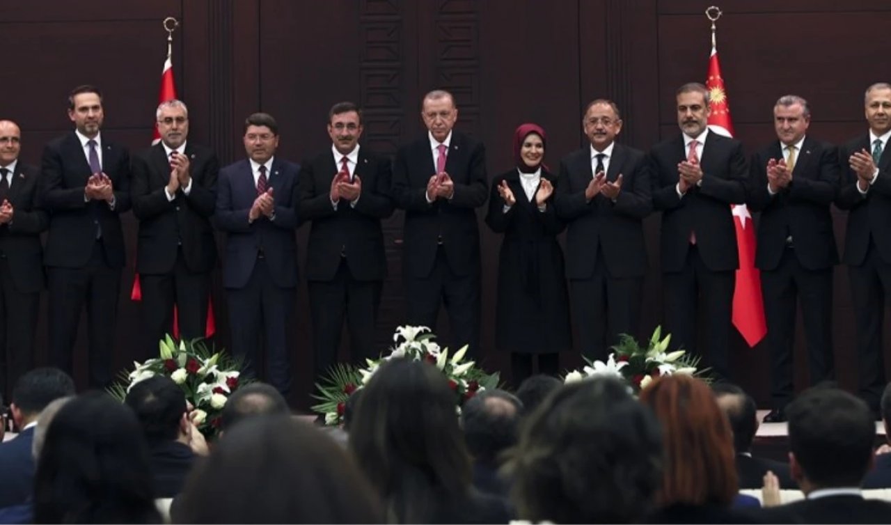 Erdoğan’ın açıkladığı yeni kabine dünya basınında! 