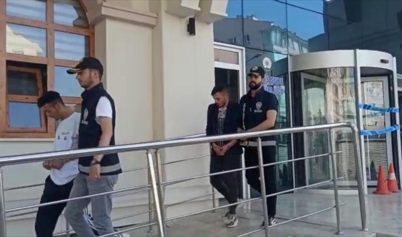 Biri camiye biri eve girdi: Konya polisi ikisini de aldı!