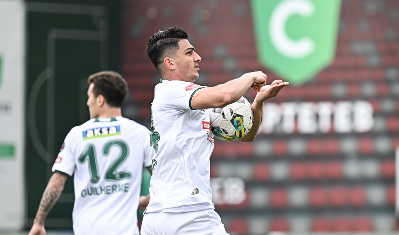 Konyaspor’un  gol yükünü  orta sahalar çekti