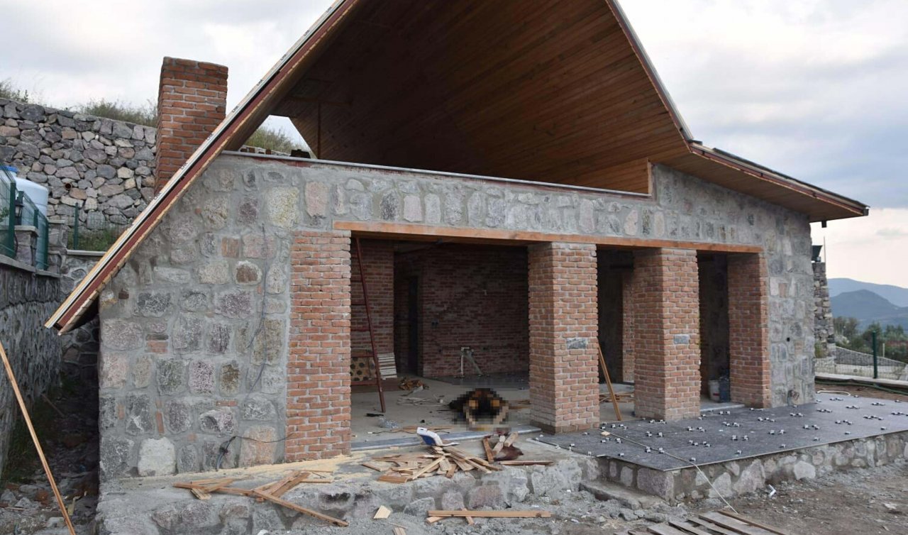 Vicdan kalmamış dedirtecek olay: Husumetlisini öldürüp cesedini ateşe verdi
