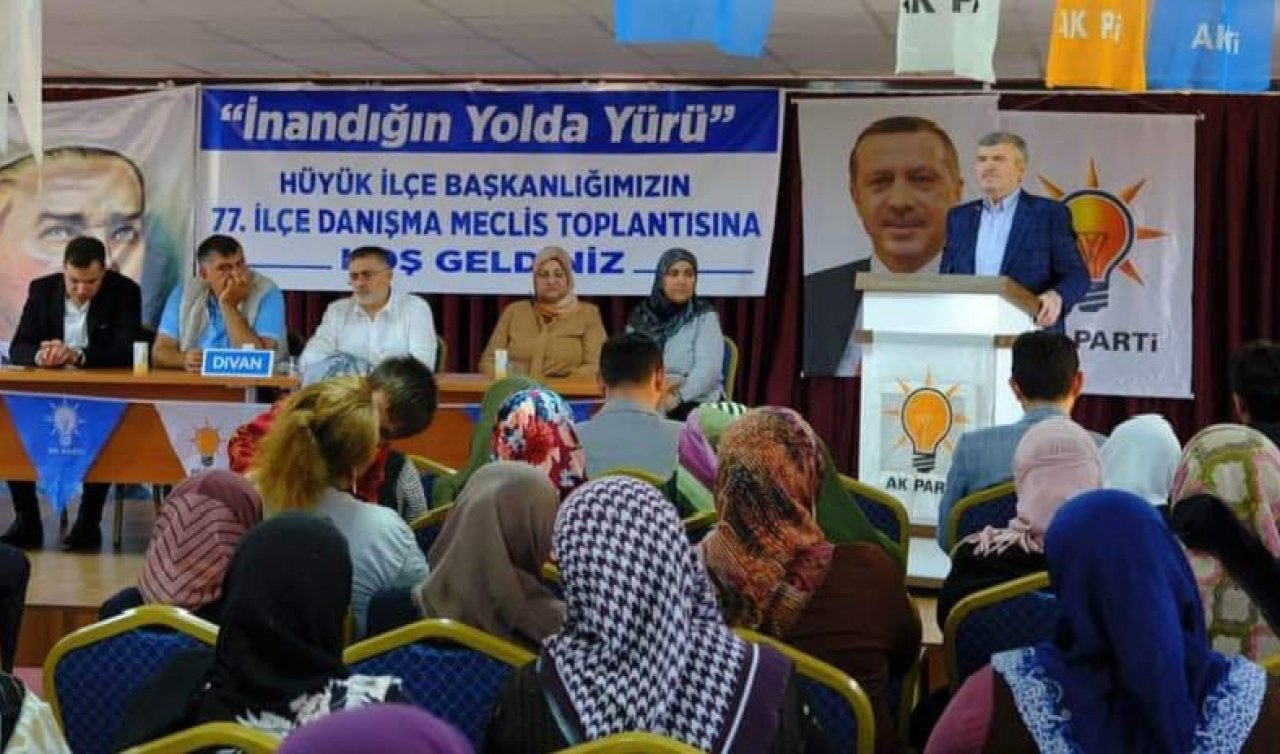 AK Parti’nin Hüyük ilçesinde  77. Danışma Meclisi Toplantısı