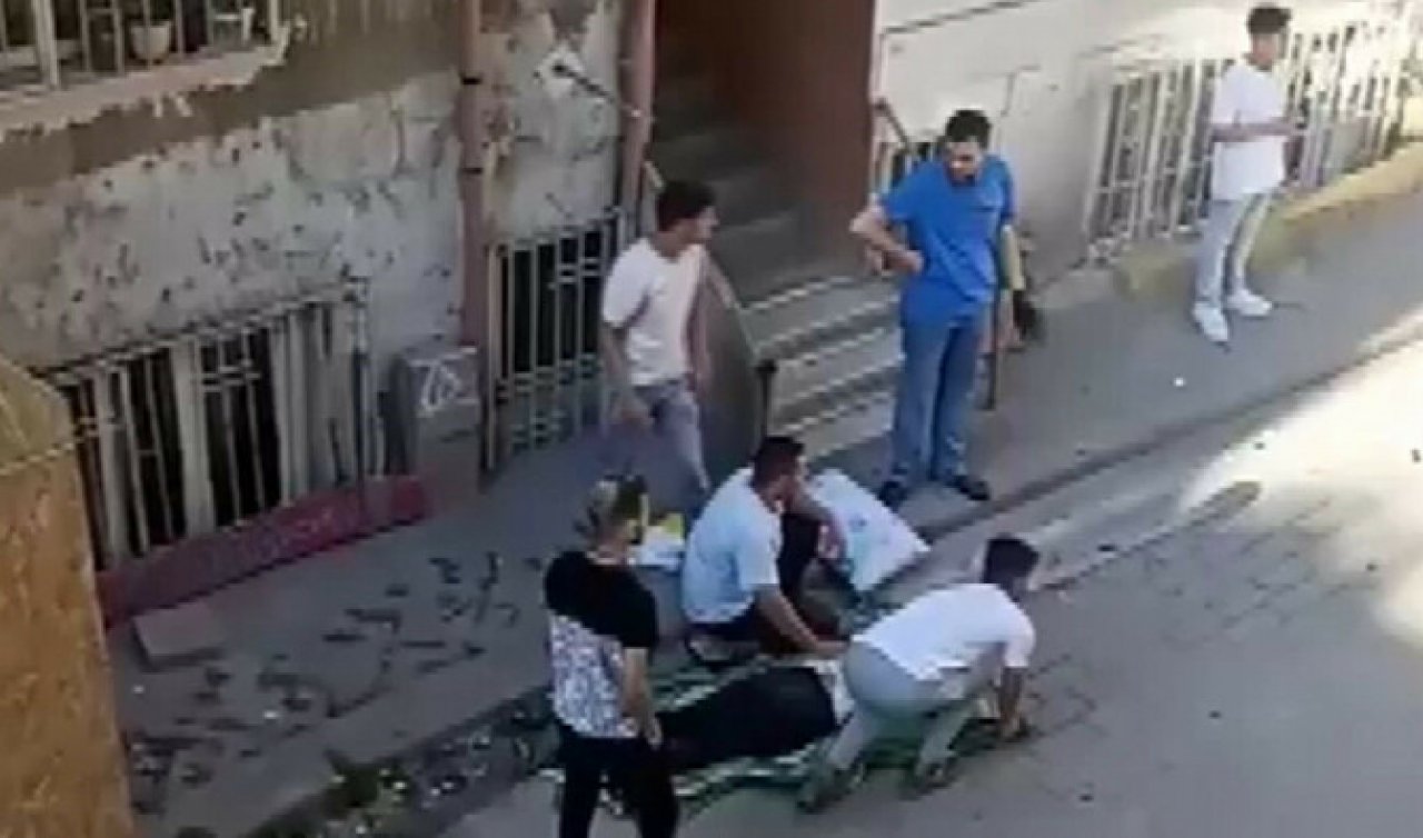 Sosyal medya için kan aktı! Kuzenini bıçakladı 