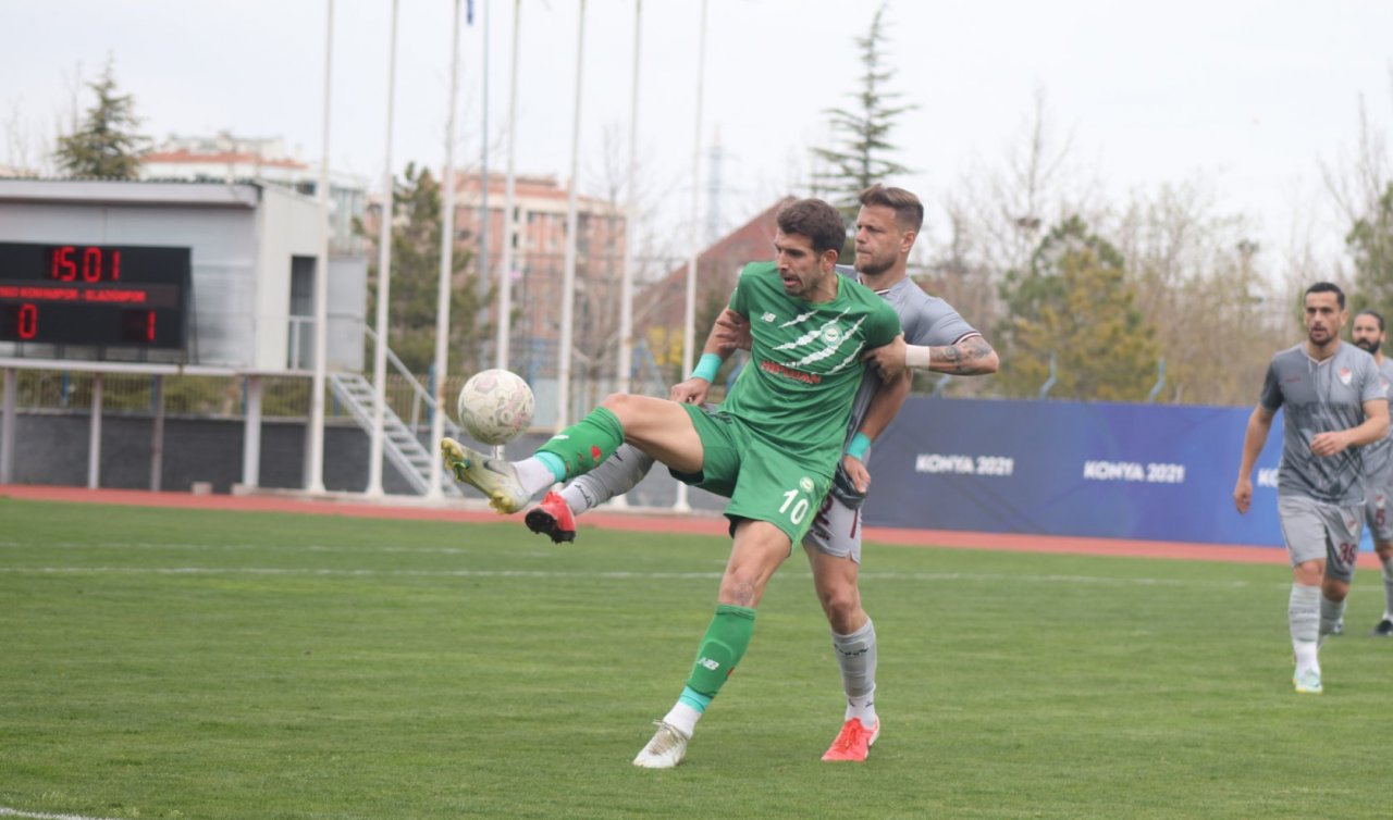 1922 Konyaspor golcüsünü kaptırdı!