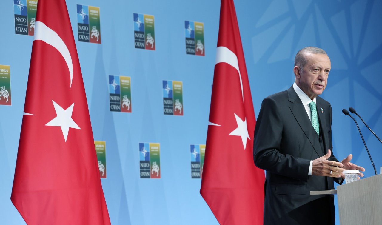  Cumhurbaşkanı Erdoğan: “Müttefiklerden teröre karşı net bir tavır bekliyoruz’’