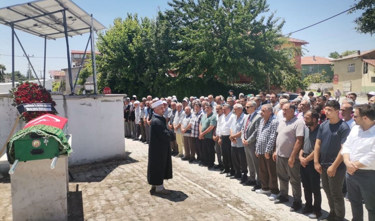 Kıbrıs Gazisi Durmuş Cihanbey Seydişehir’de toprağa verildi