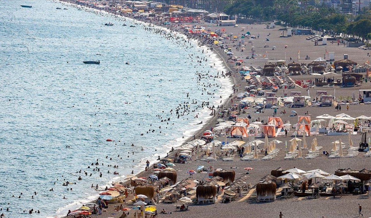 18 günde 1,5 milyon turist geldi