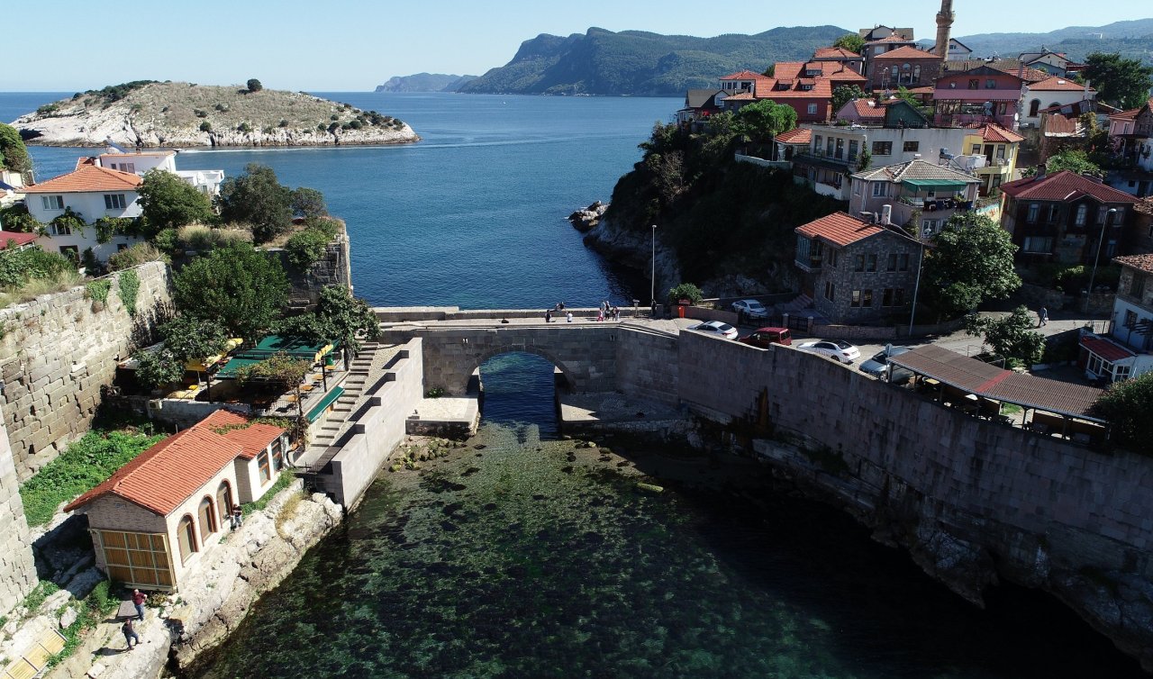 6 bin 600 nüfuslu o ilçeye akın akın geliyorlar!  7 ayda 1 milyonun üzerinde turist ağırladı