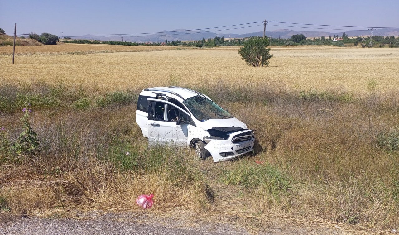 Konya’da otomobil devrildi: 4 kişi yaralandı 