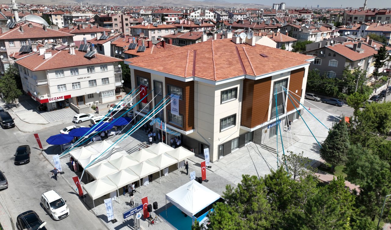 Konya’ya yeni yatırım:4 katlı sosyal tesis açıldı