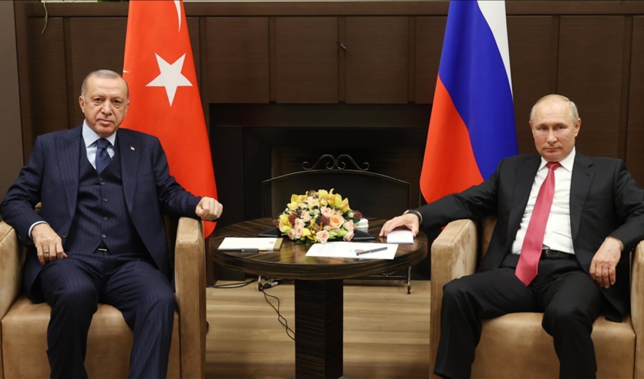 Cumhurbaşkanı Erdoğan Putin ile telefonda görüştü: Gündemde tahıl koridoru var