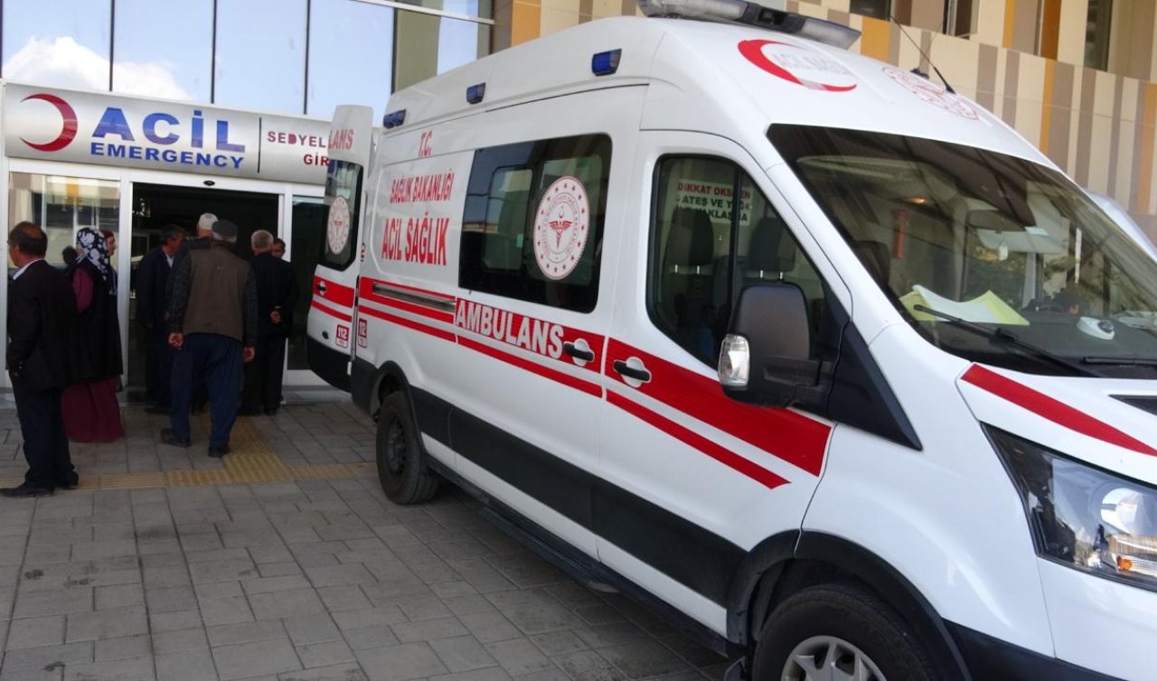 Bıçaklı kavga çıktı! 17 yaşındaki çocuk hayatını kaybetti