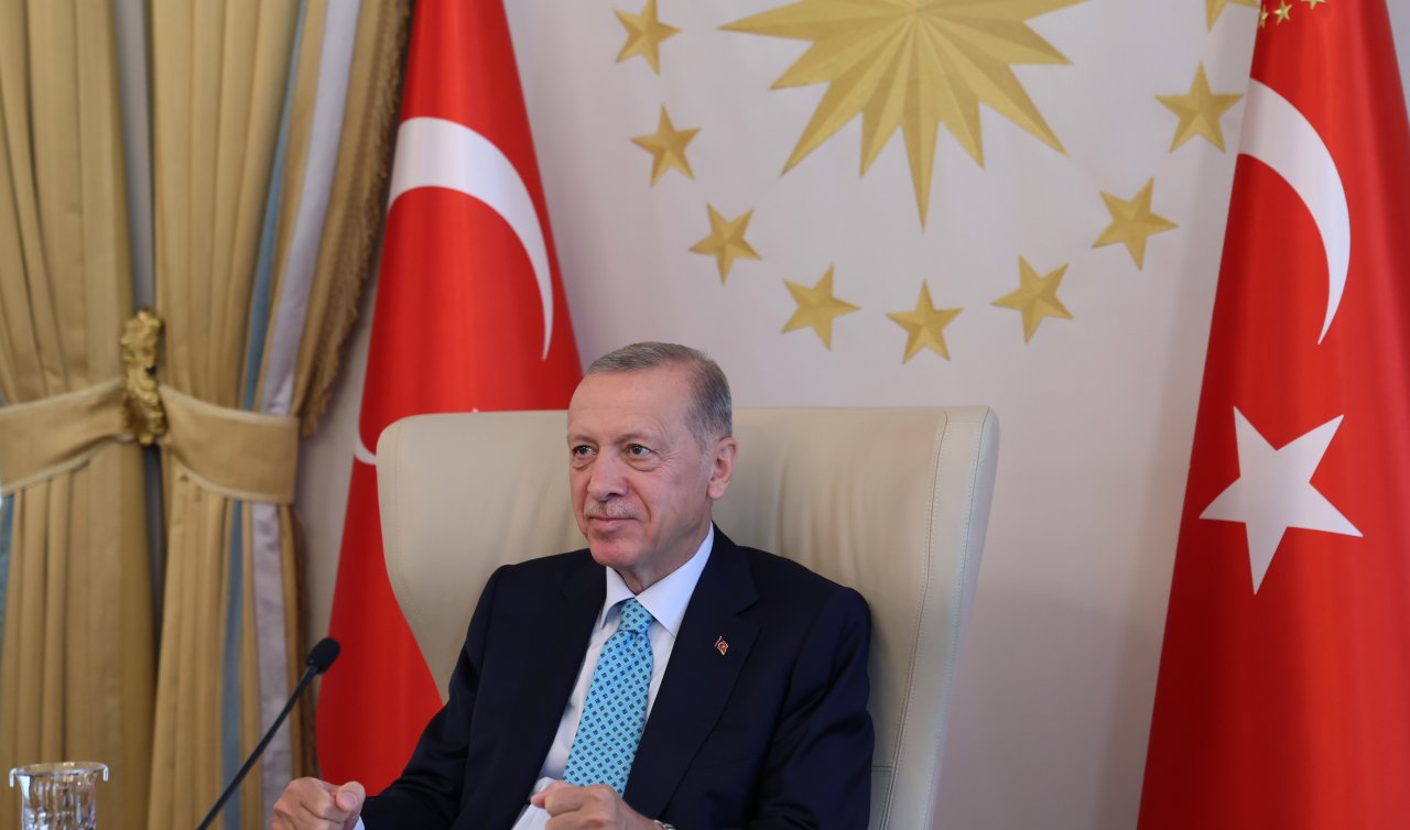 Cumhurbaşkanı Erdoğan Malezya Başbakanı İbrahim ile video konferans görüşmesi yaptı