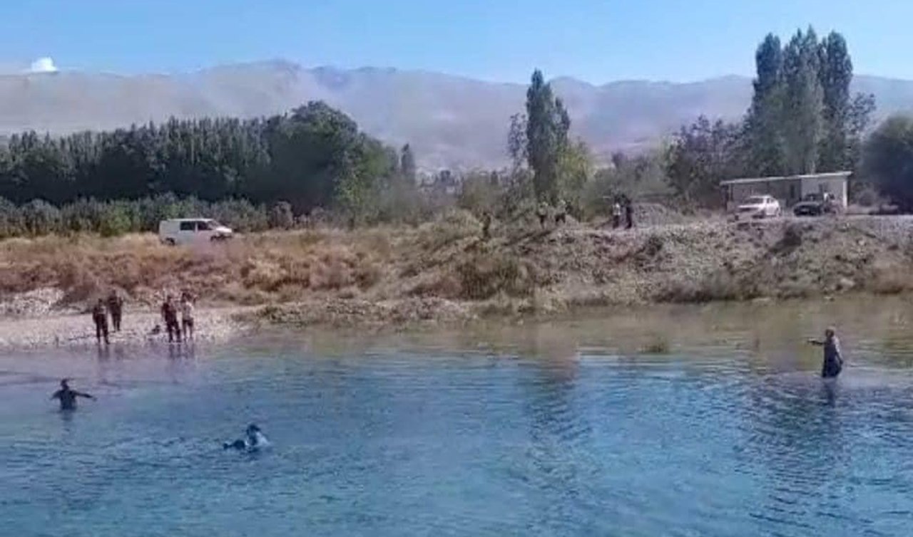  Konya’da serinlemek için girdiği gölette boğuldu