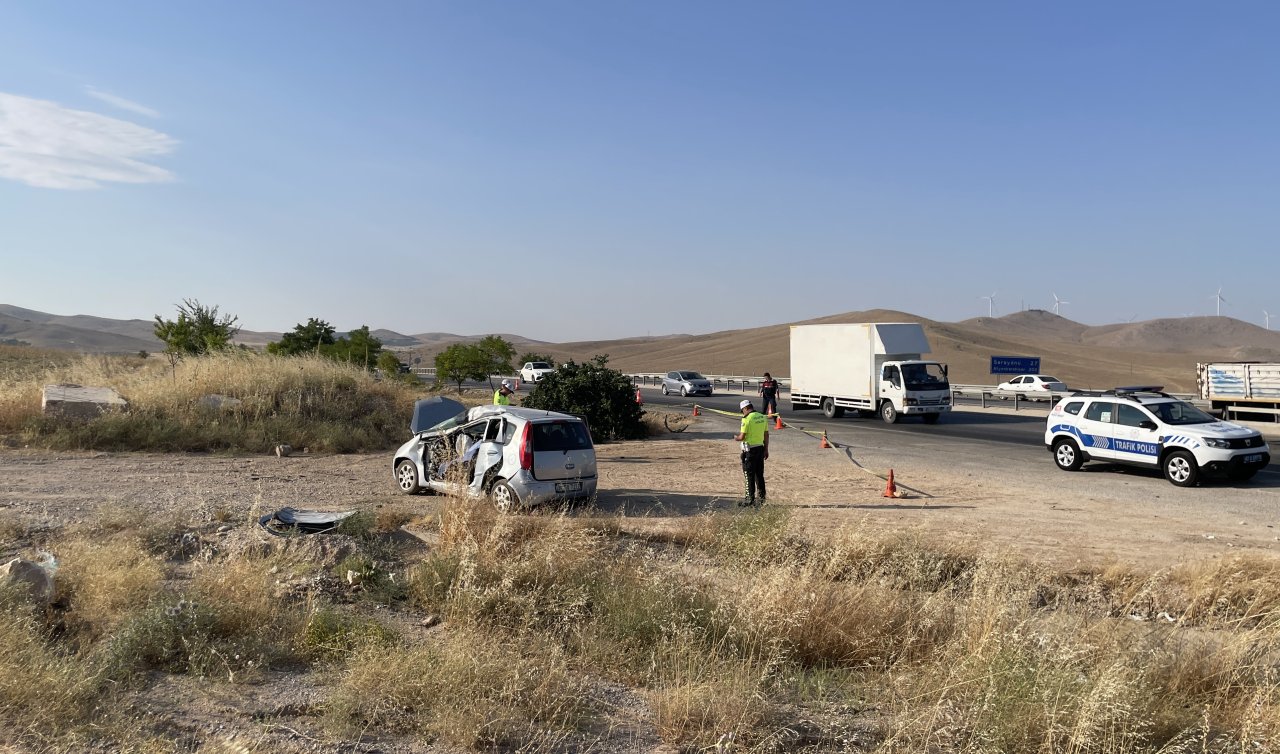Konya’da otomobil takla attı: Sürücü ve annesi öldü, kızı yaralandı