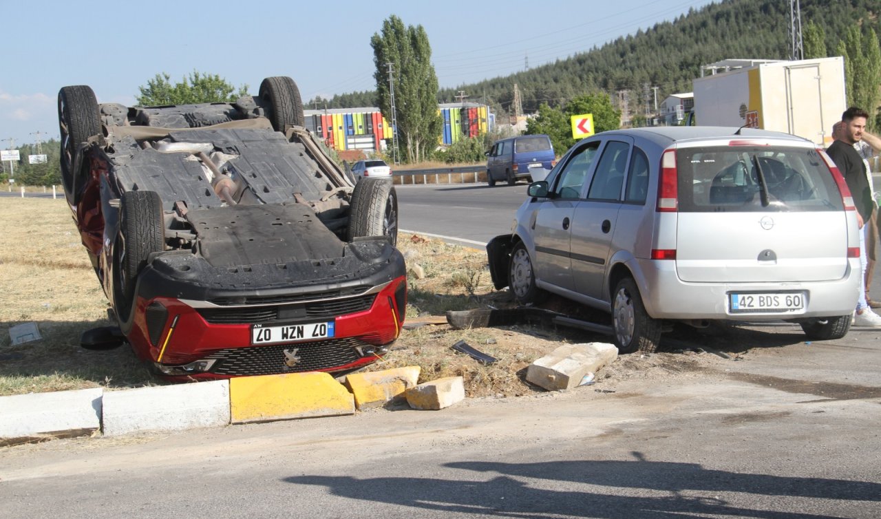 Konya’da iki otomobil çarpıştı, 6 kişi yaralandı