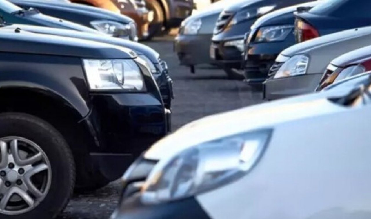 İkinci el oto fiyatları 2 yıl sonra ilk kez düştü