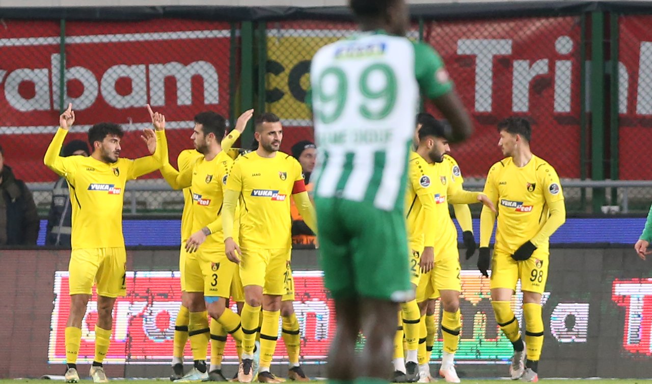  Konyaspor iç sahada tutuk
