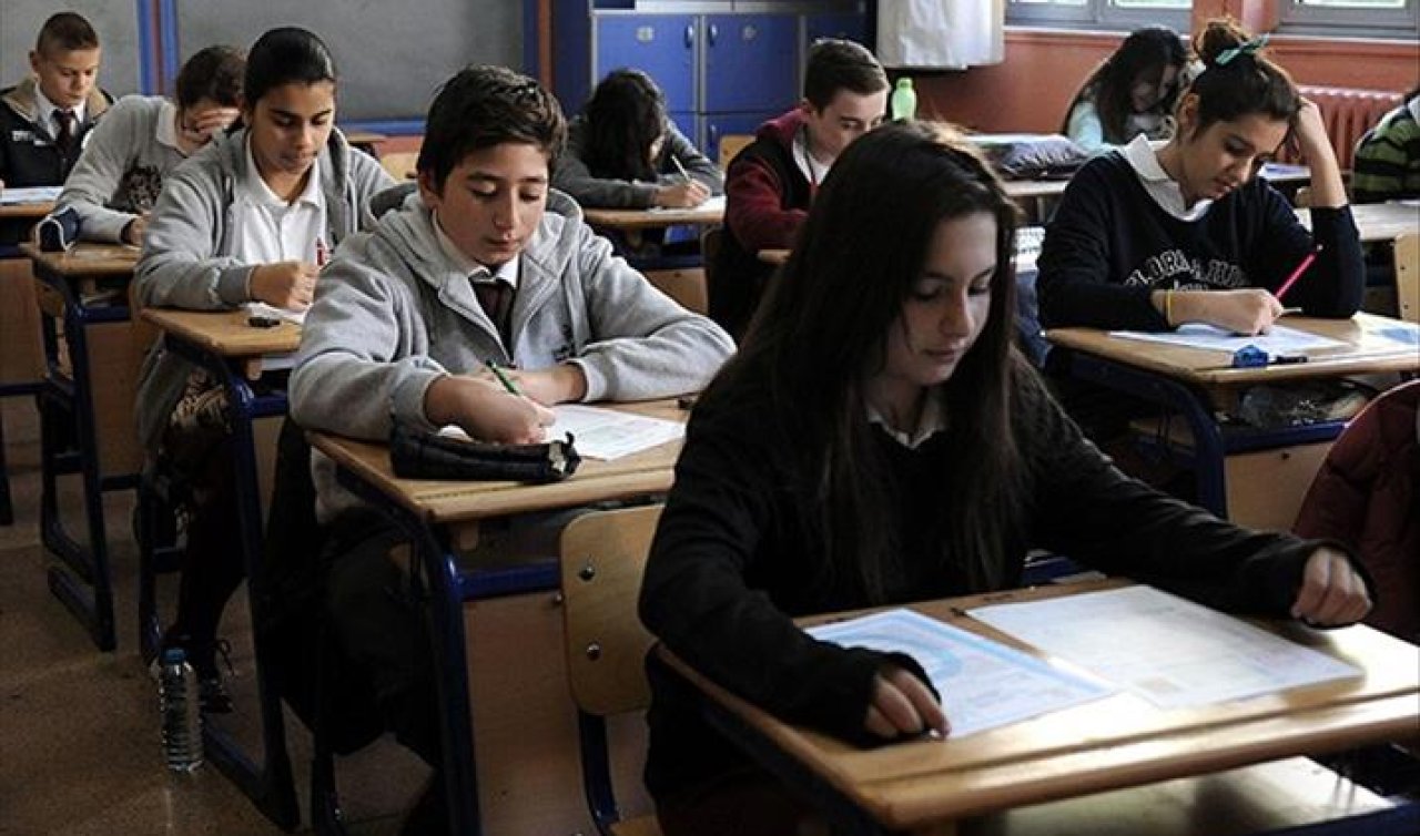  Liselerde sınıf tekrarı hayata geçecek ve devamsızlık affı kalkacak