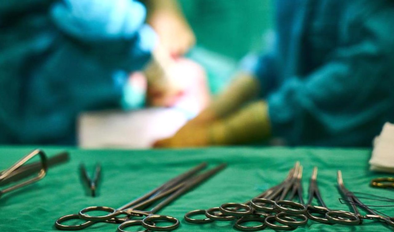 Hastalarından “bıçak parası’’ isteyen doktor tutuklandı