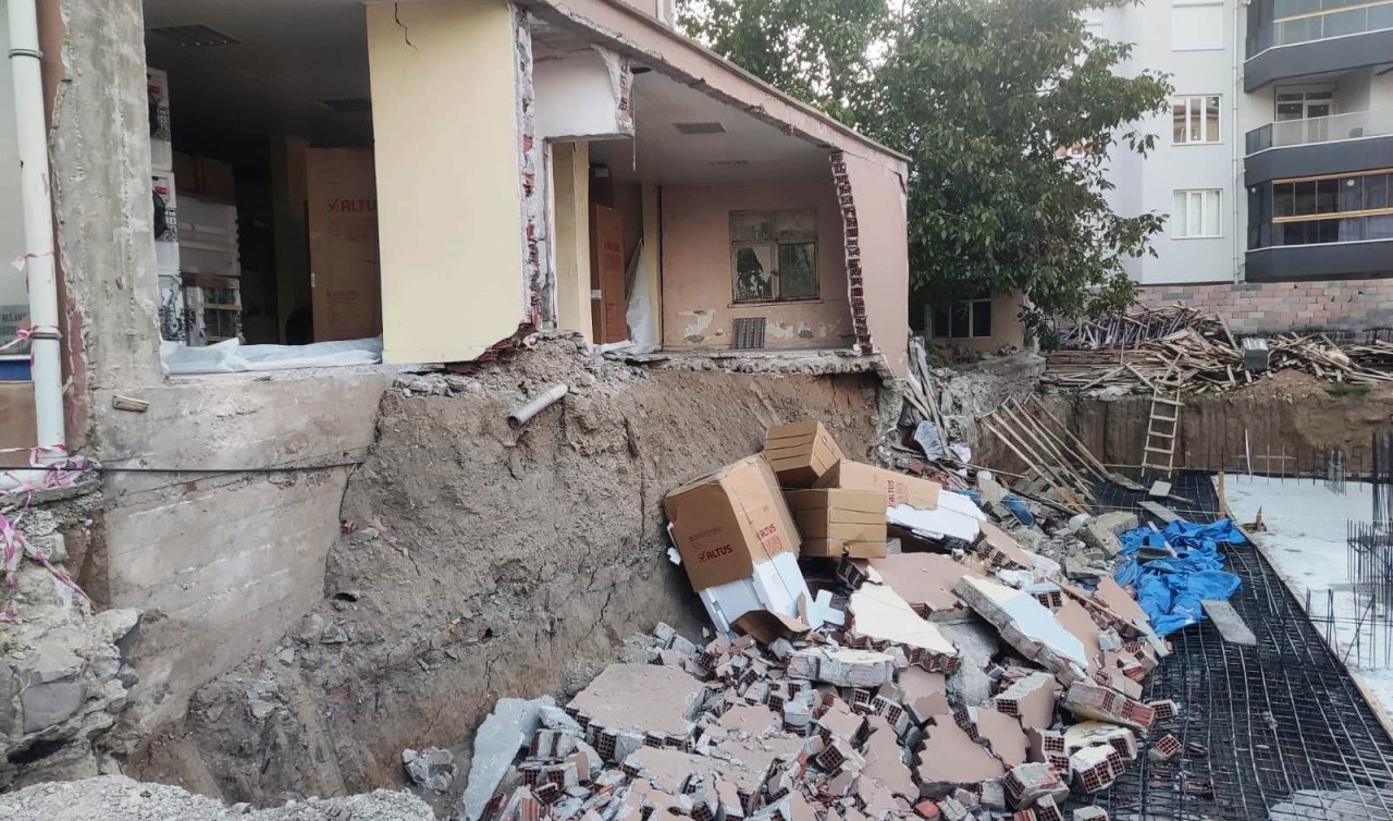  Konya’da apartmanın depo duvarı çöktü!