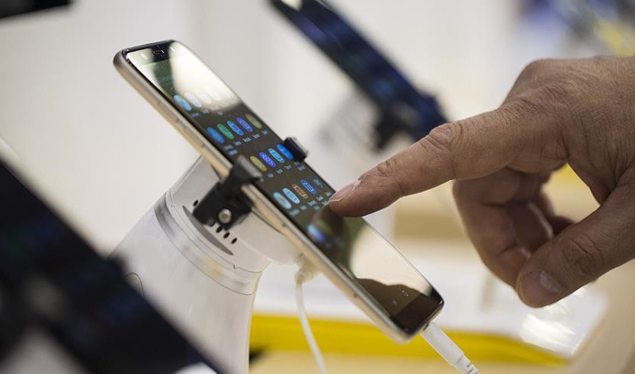 Vergisiz telefon ve bilgisayar indirimi ne zaman başlayacak? Vergisiz telefon fiyatları