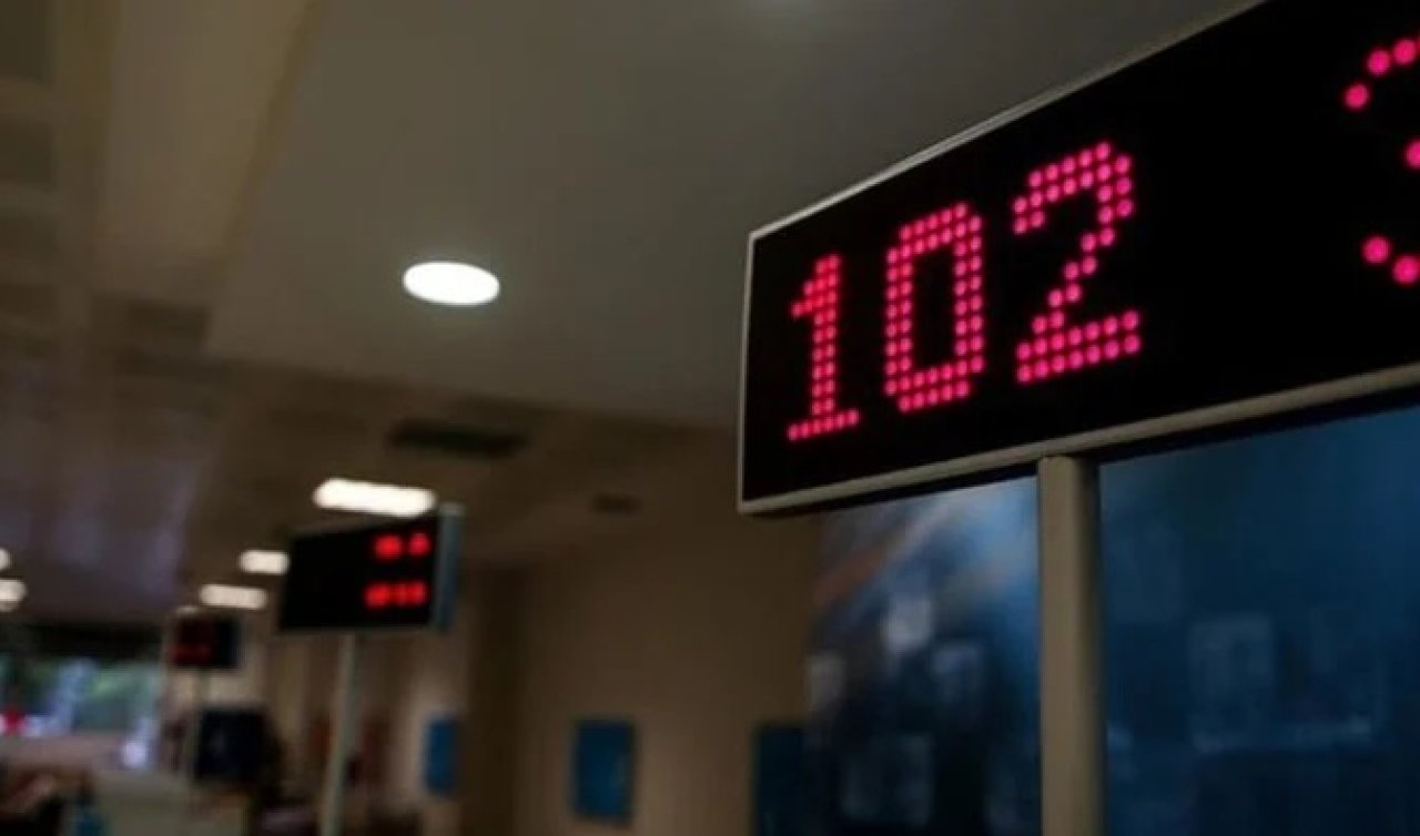 Yarın bankalar açık mı? 30 Ağustos Çarşamba günü bankalar çalışıyor mu? Havale, EFT...