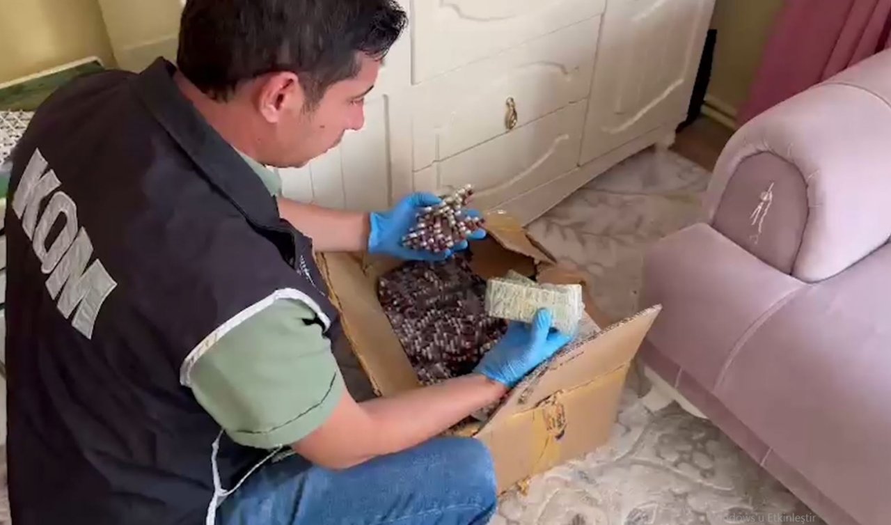 Konya’da eve baskın! Çok sayıda uyuşturucu hap çıktı